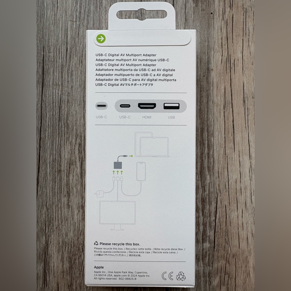 Apple USB-C Digital AV Multiport Adapter, Color: White, Model: A2119 - Picture 7 of 8